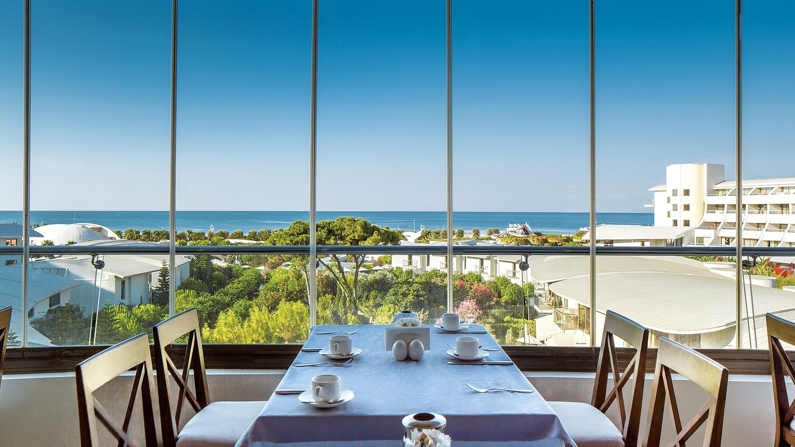 restaurants-diamond-main-restaurant