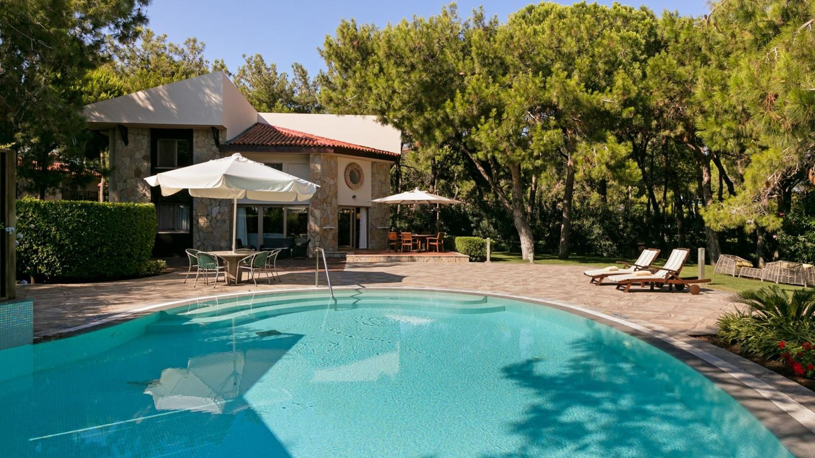 rooms-presidential-villa