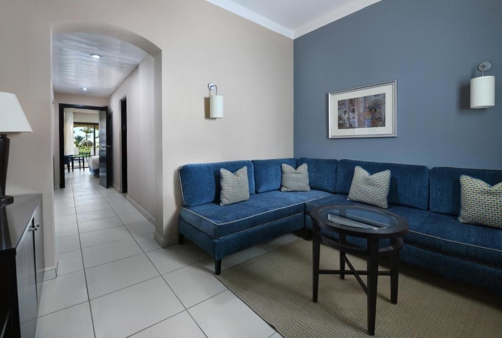 rooms-deluxe-family-garden-view-room