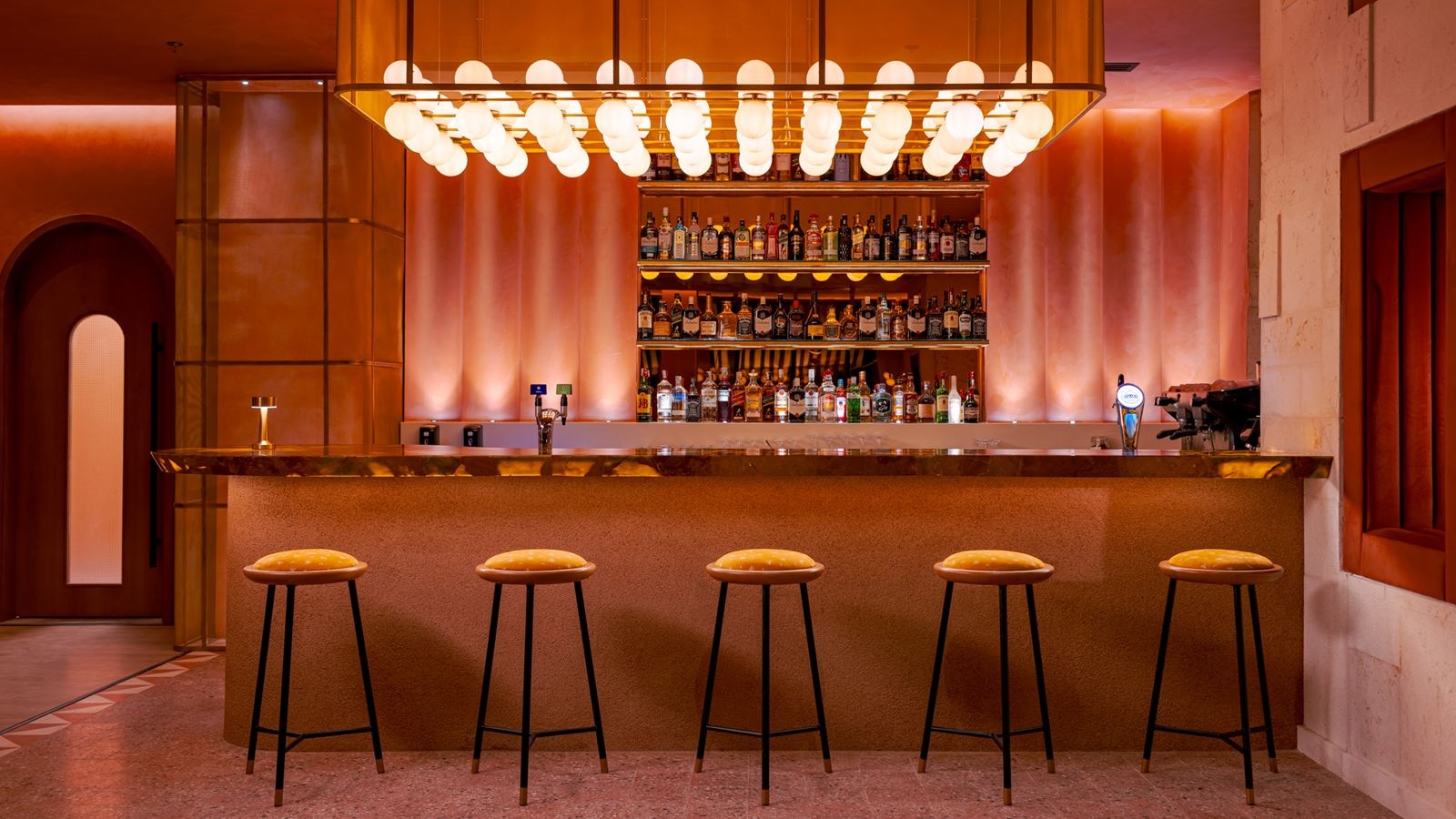 bars-the-rose-bar-lounge