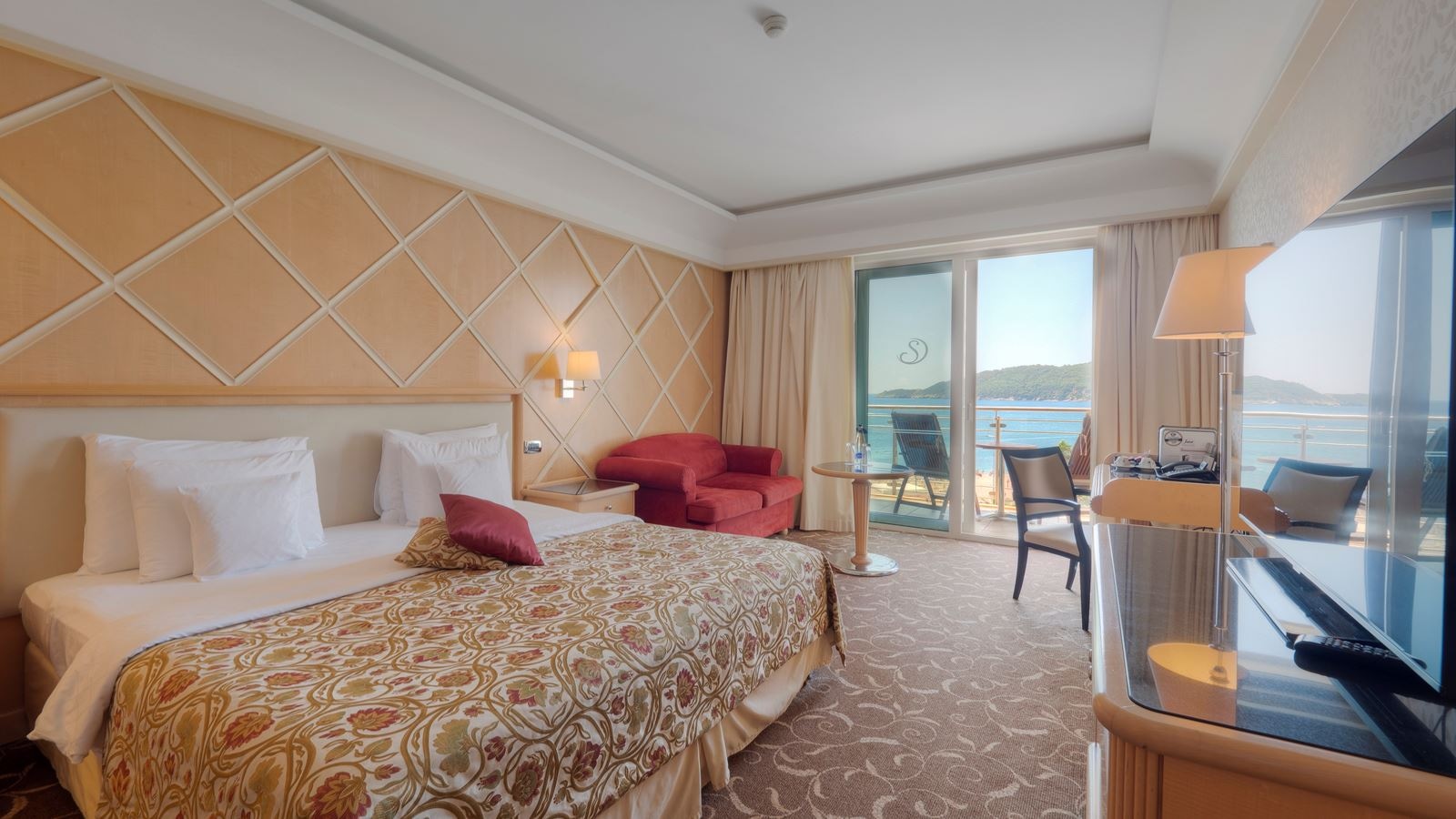 rooms-superior-room-sea-view-single-use