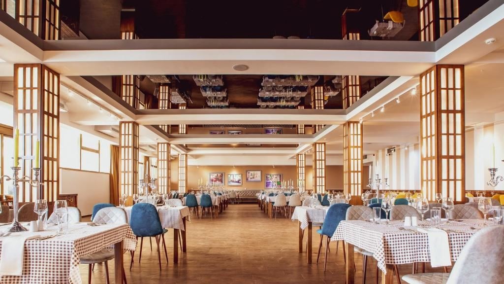 restaurants-losteria-à-la-carte-restaurant